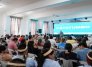 En el aula máxima del colegio José Eusebio Caro se desarrollaron las mesas de trabajo con más de 300 líderes sociales. / Fotos cortesía para La Opinión